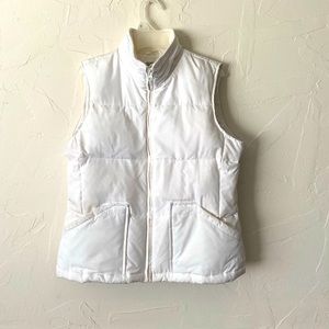 Old Navy White puffer Vest- Size Small
